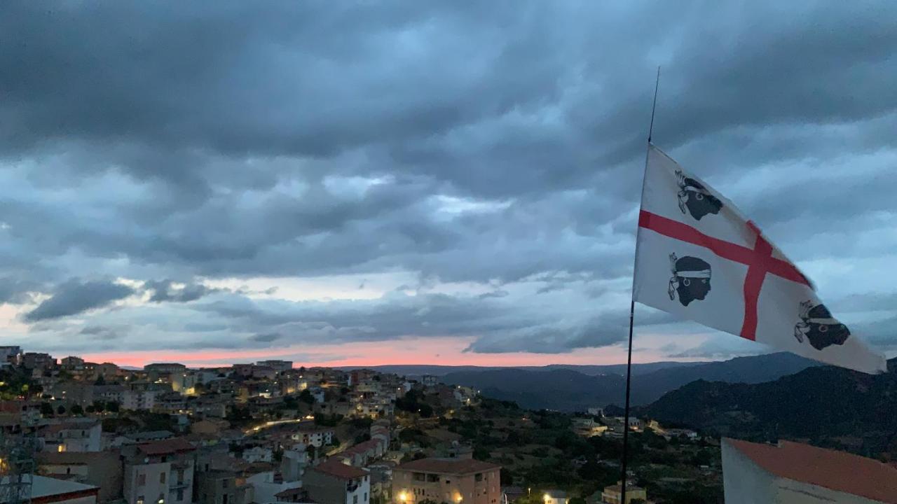 Orgosolo B&B Sardegna Екстер'єр фото