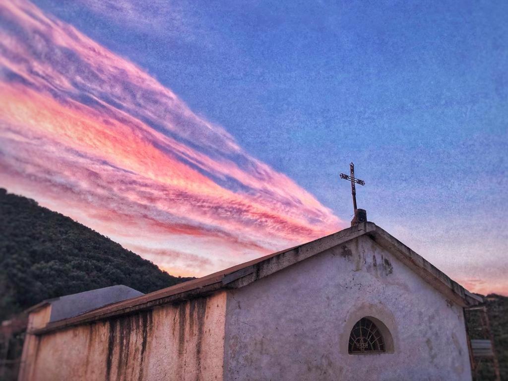 Orgosolo B&B Sardegna Екстер'єр фото