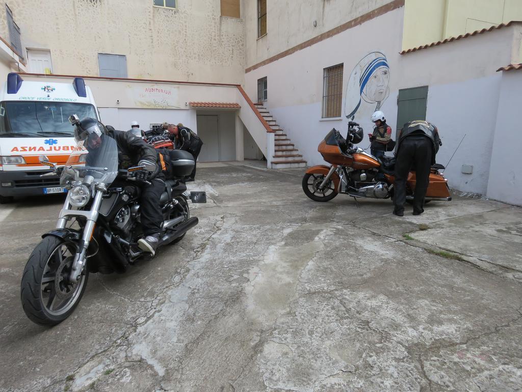 Orgosolo B&B Sardegna Екстер'єр фото